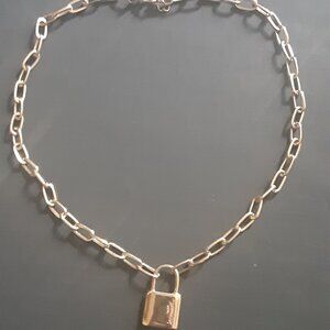 Assorted gold jewelry